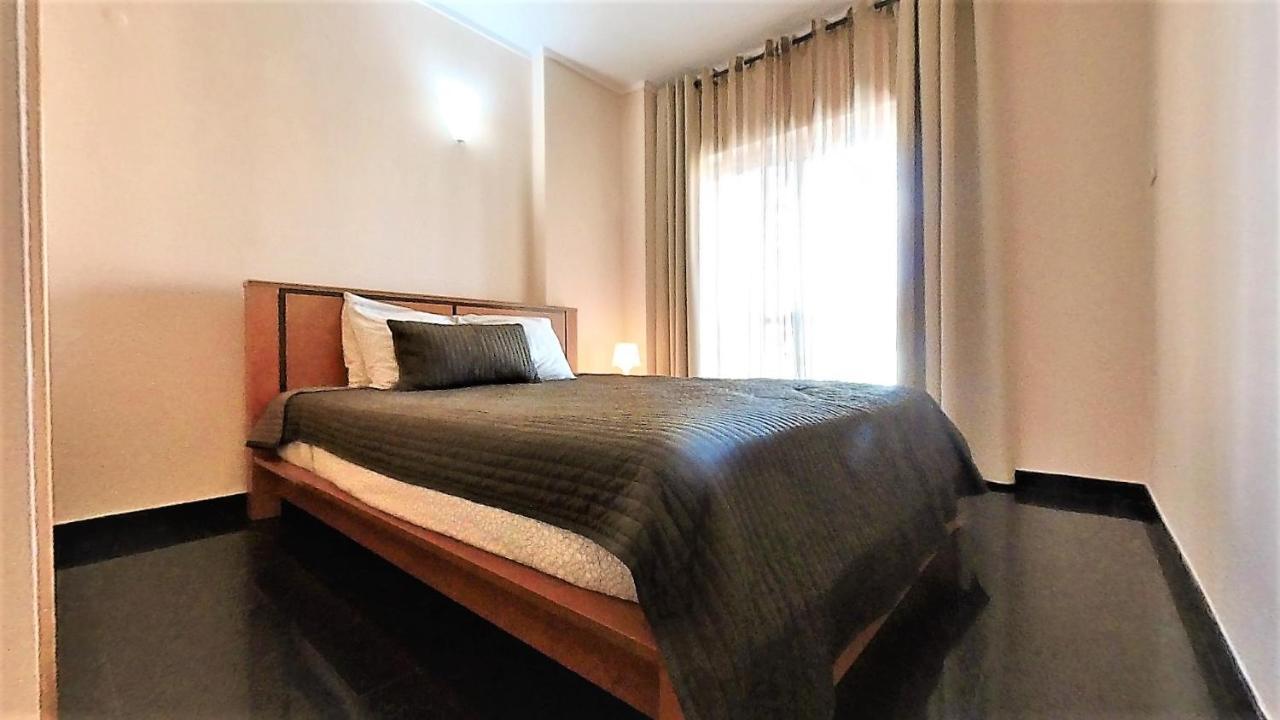 Apartamentos Turisticos Rocha Tower 3 Портіман Екстер'єр фото