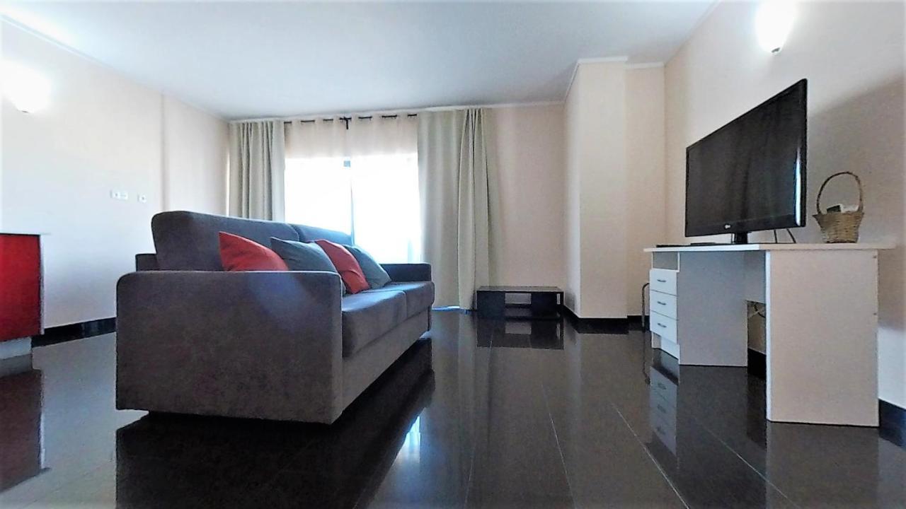 Apartamentos Turisticos Rocha Tower 3 Портіман Екстер'єр фото